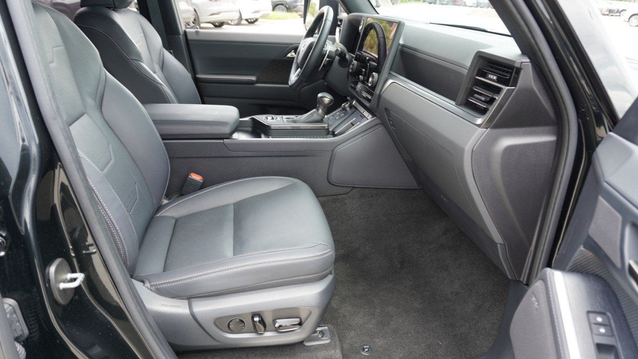 Certified Used 2025 CAVIAR Lexus GX 550 Luxury+ image 14