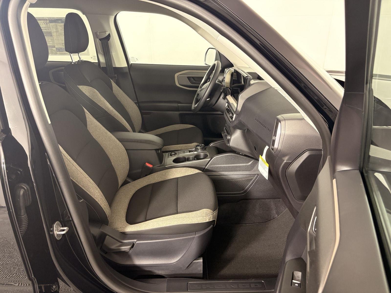 Used 2025 Shadow Black Ford Big Bend image 24