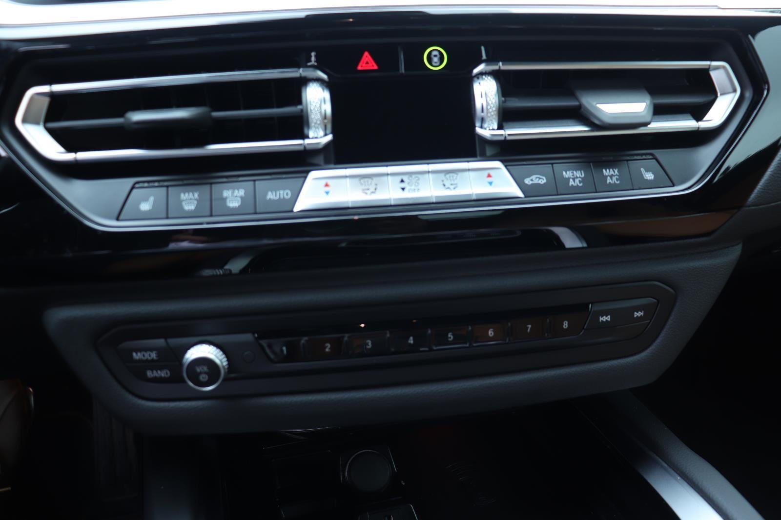 Used 2024 Skyscraper Grey Metallic BMW M40i image 32