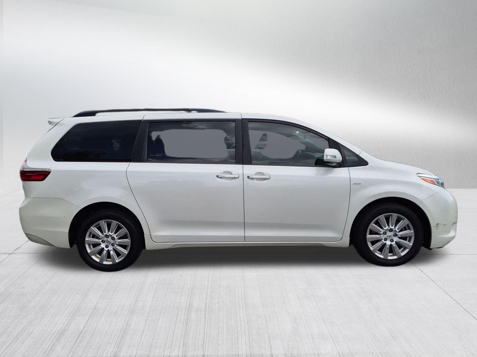 Used 2017 Blizzard Pearl Toyota Limited image 6