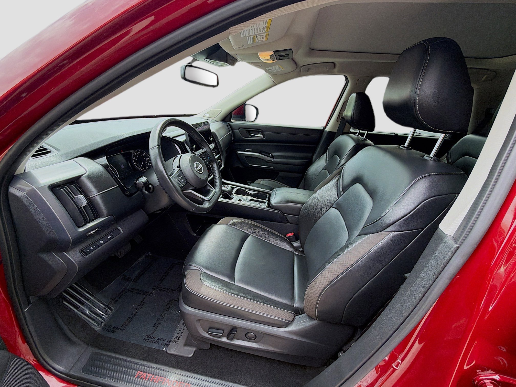 2022 Nissan Pathfinder SL - Photo 16