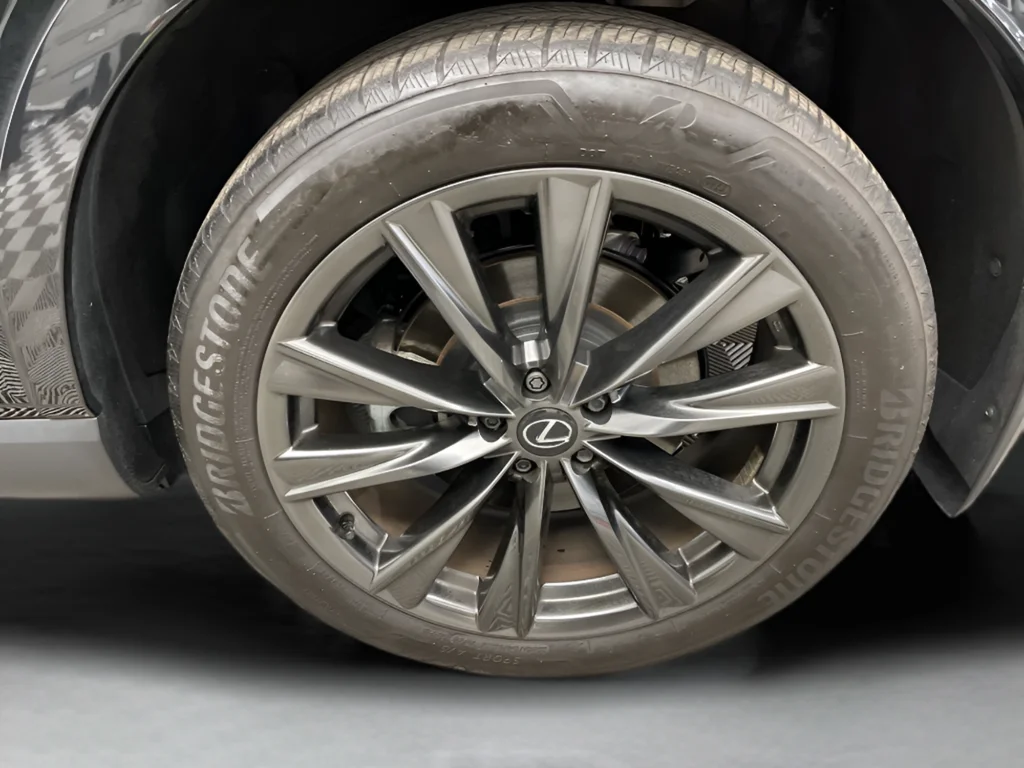 Used 2024 Caviar Lexus 350 F Sport Handling image 38