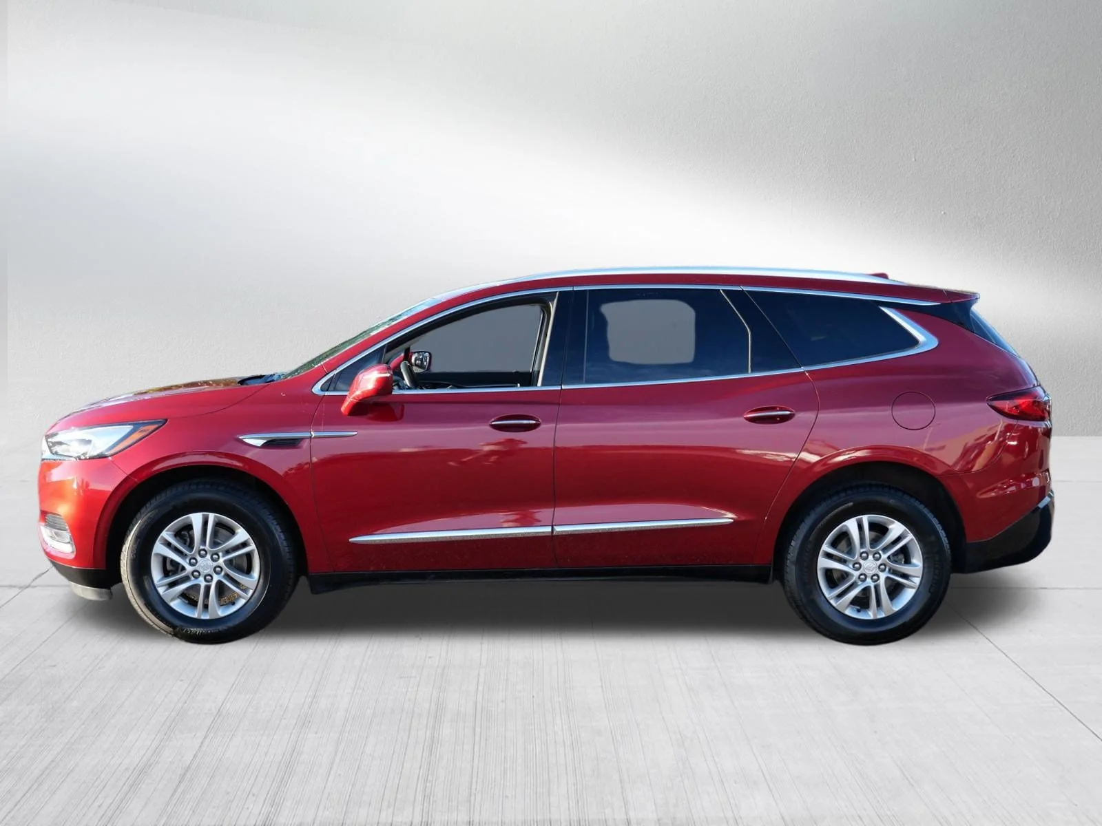 Used 2018 Red Quartz Tintcoat Buick Essence image 4