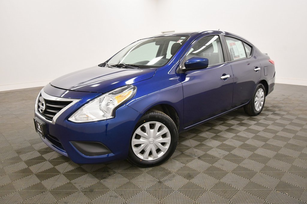 Used 2018 Nissan Versa Sedan SV with VIN 3N1CN7AP6JL823820 for sale in Rochester, Minnesota