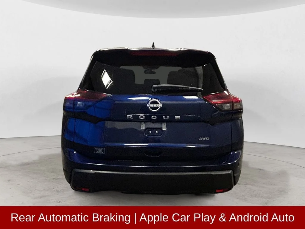 Used 2025 Deep Ocean Blue Pearl Nissan SV image 5