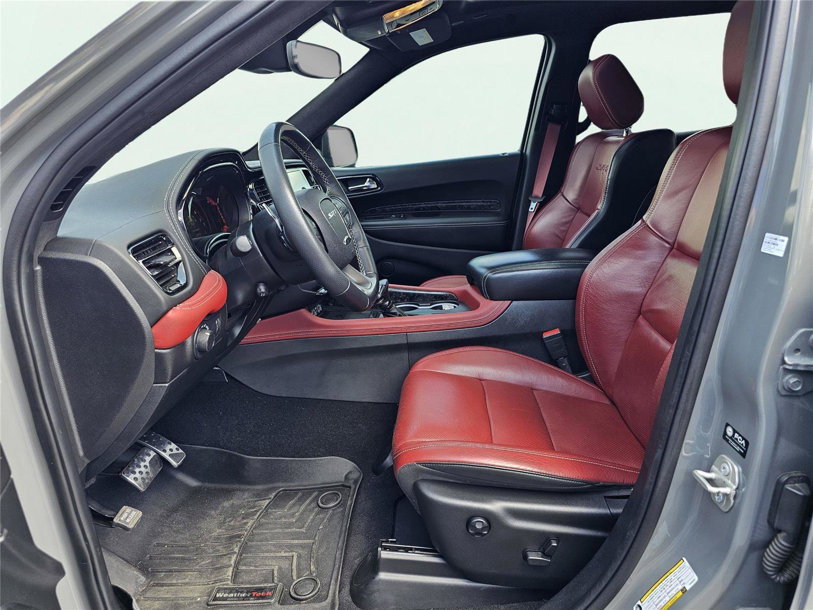 Used 2023 Destroyer Gray Clearcoat Dodge SRT Hellcat Premium image 17