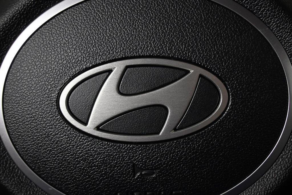 New 2026 Fluid Metal Hyundai Limited image 35