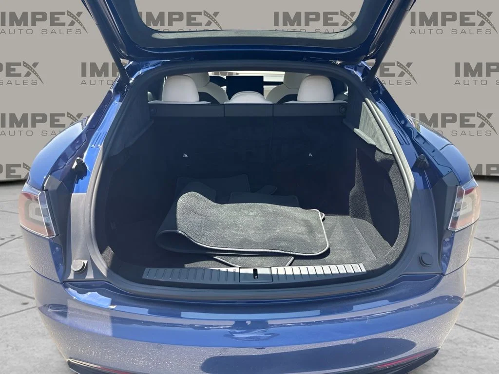 Used 2021 Blue Tesla Plaid image 18