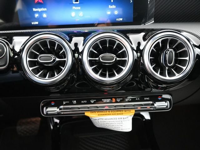 Used 2025 Black Mercedes-Benz CLA 250 image 3