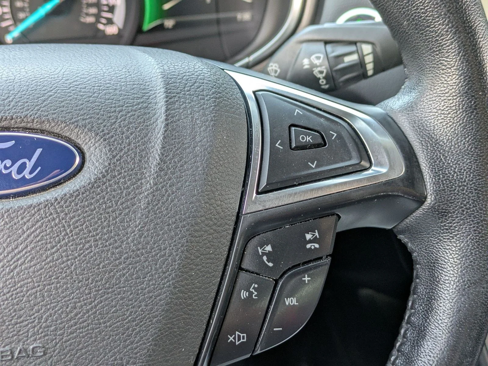 Used 2017 Silver Ford SE image 22