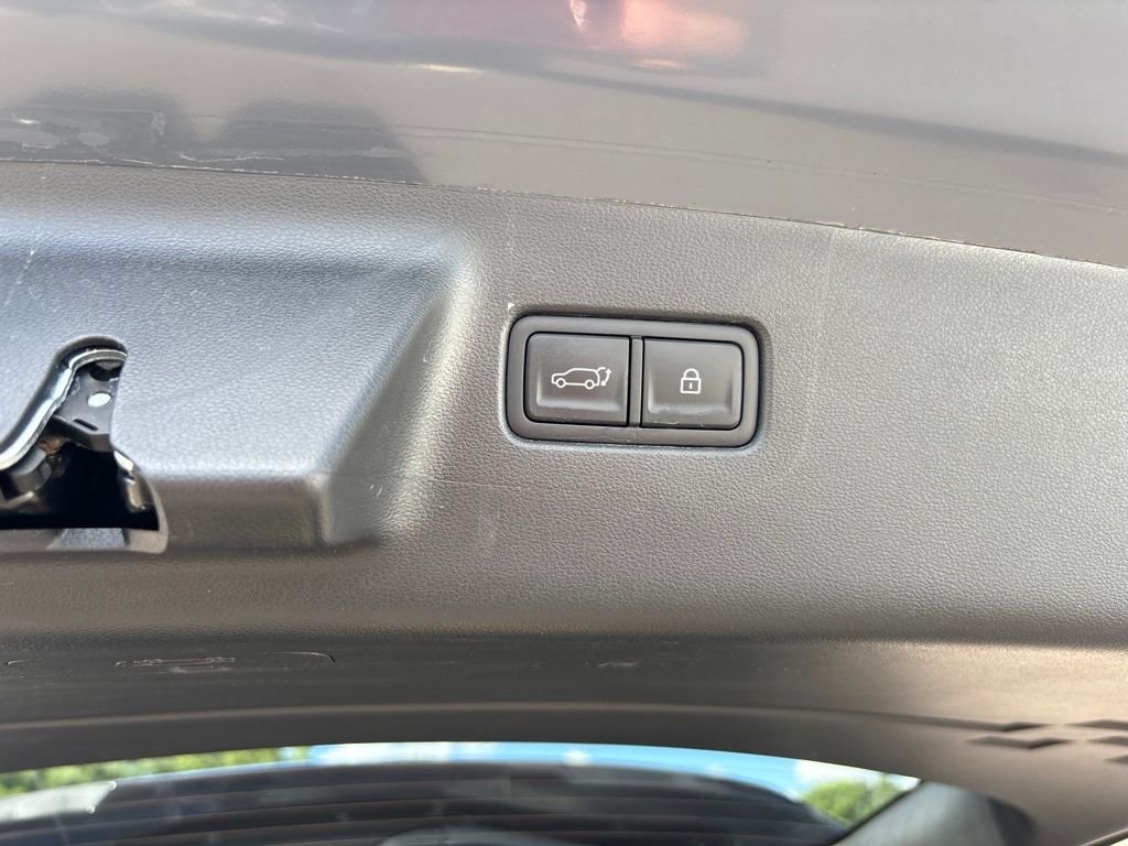 Used 2025 Gray Hyundai XRT image 12