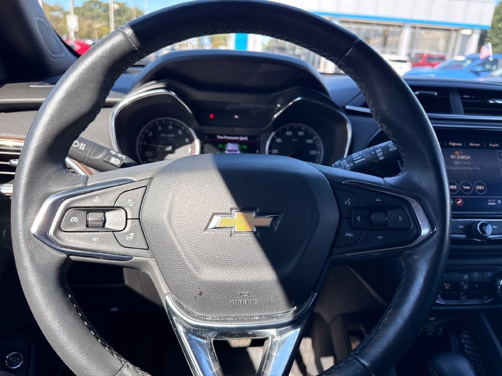 Used 2023 Pearl Chevrolet ACTIV image 19