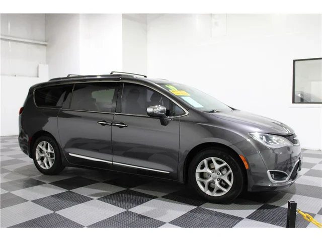 2019 Chrysler Pacifica Limited