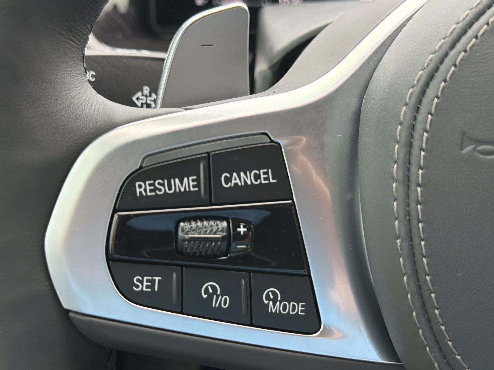 New 2027 Dravit Grey Metallic BMW xDrive40i image 35