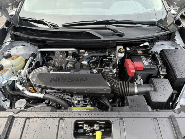 Used 2025 Silver Nissan S image 24