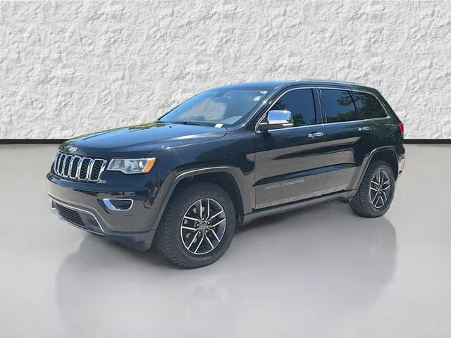 Used 2019 Diamond Black Crystal Pearlcoat Jeep Limited image 7