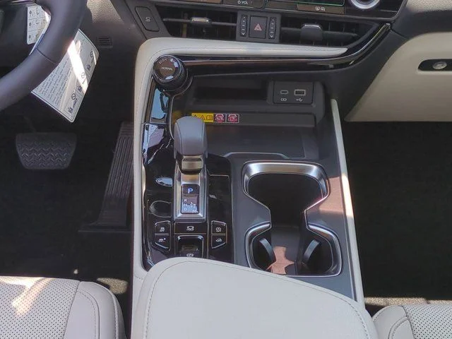 2026 Lexus NX 350 Luxury - Photo 18