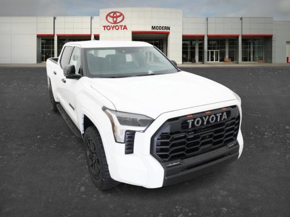 New 2026 Ice Cap Toyota SR5 image 17