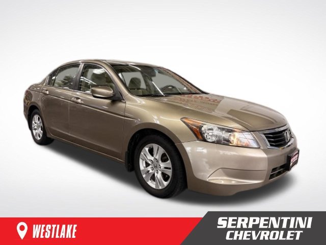 Used 2008 Gold Honda LX-P image 1