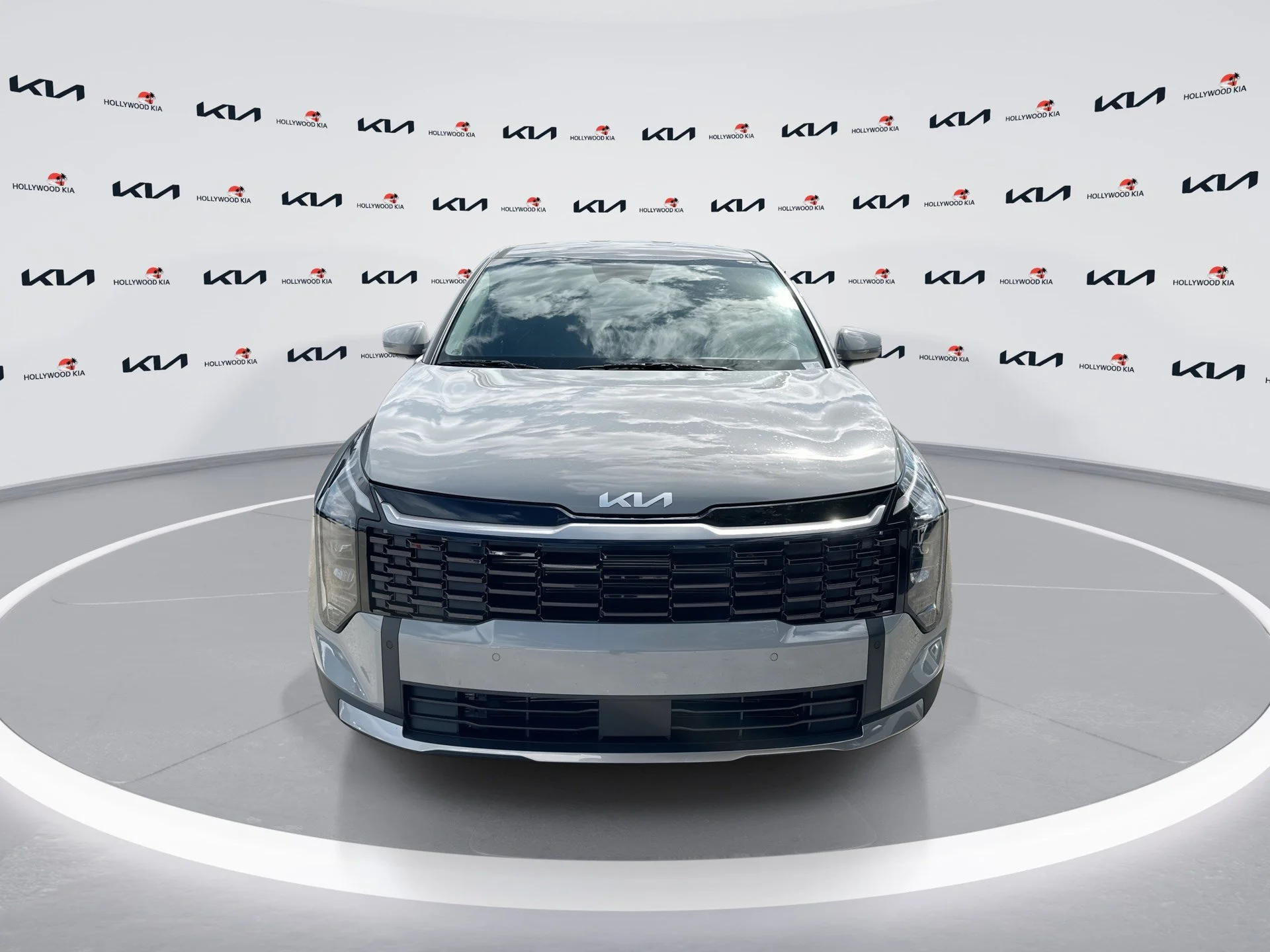 New 2026 Gravity Gray Kia EX image 3