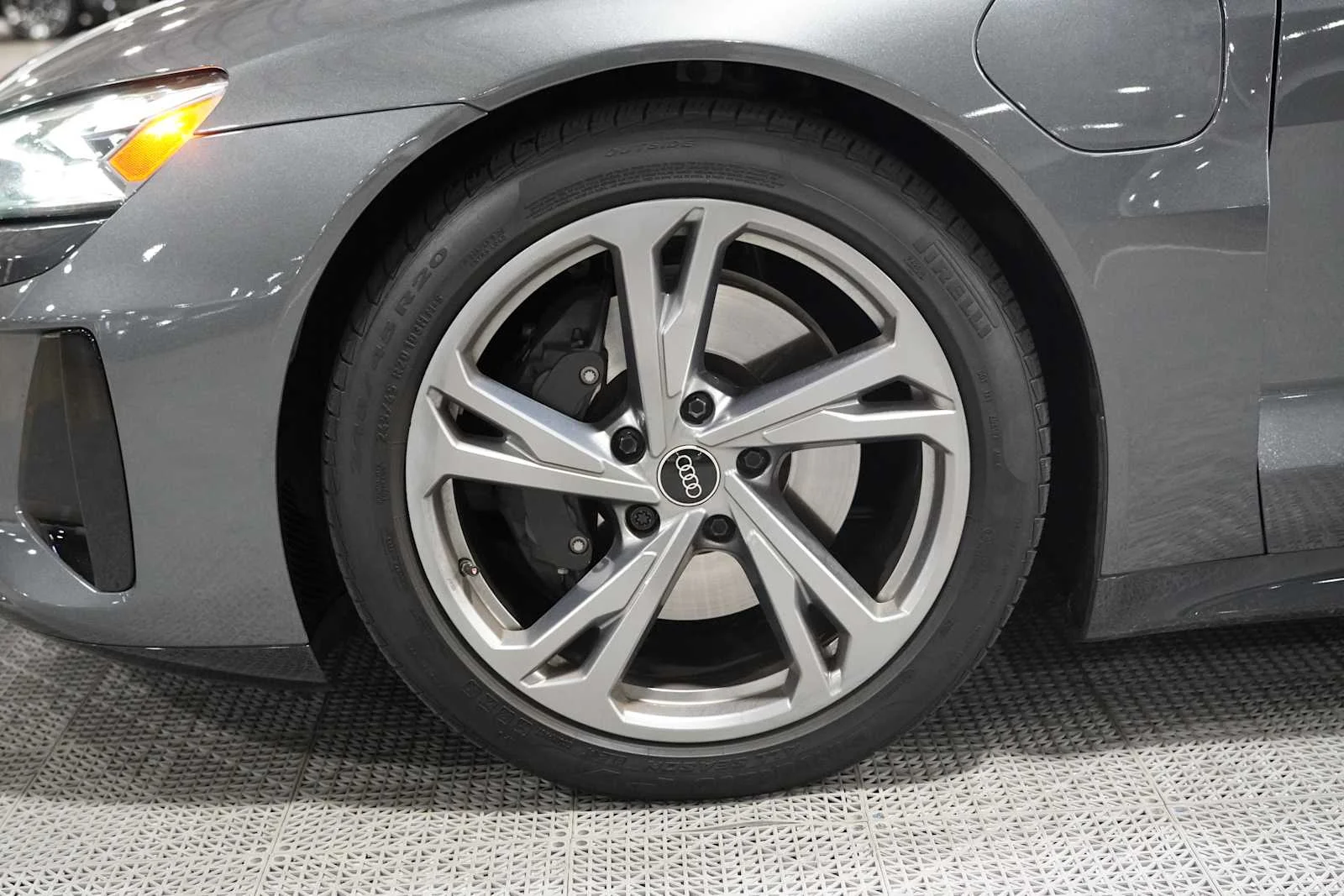 Used 2023 Daytona Gray Pearl Effect Audi Premium Plus image 8