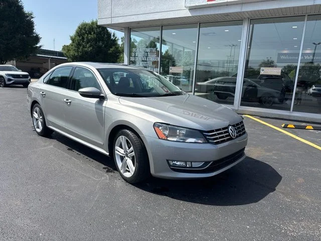 2012 Volkswagen Passat TDI SEL Premium