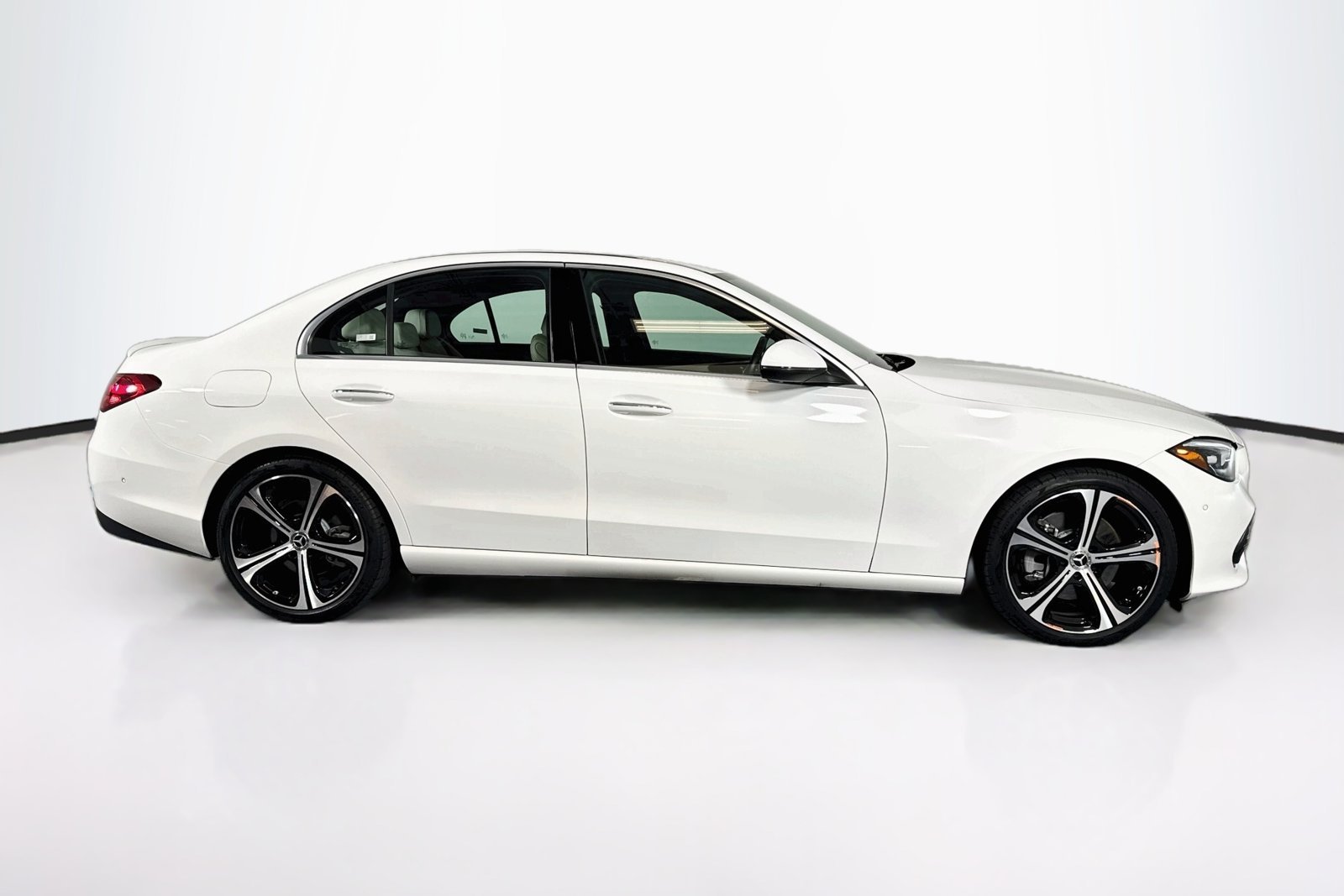 Certified Used 2024 Polar White Mercedes-Benz C 300 image 4