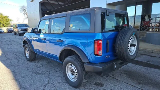 New 2025 Velocity Blue Metallic Ford Base 4WD image 20