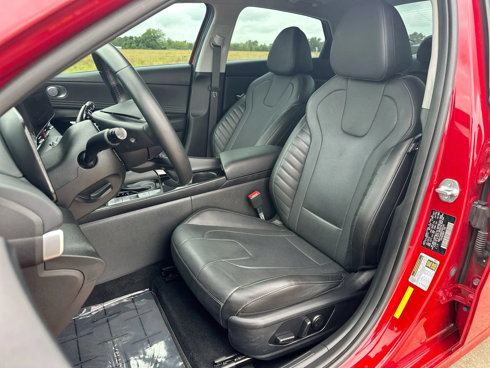 Used 2023 Scarlet Red Pearl Hyundai Limited image 11