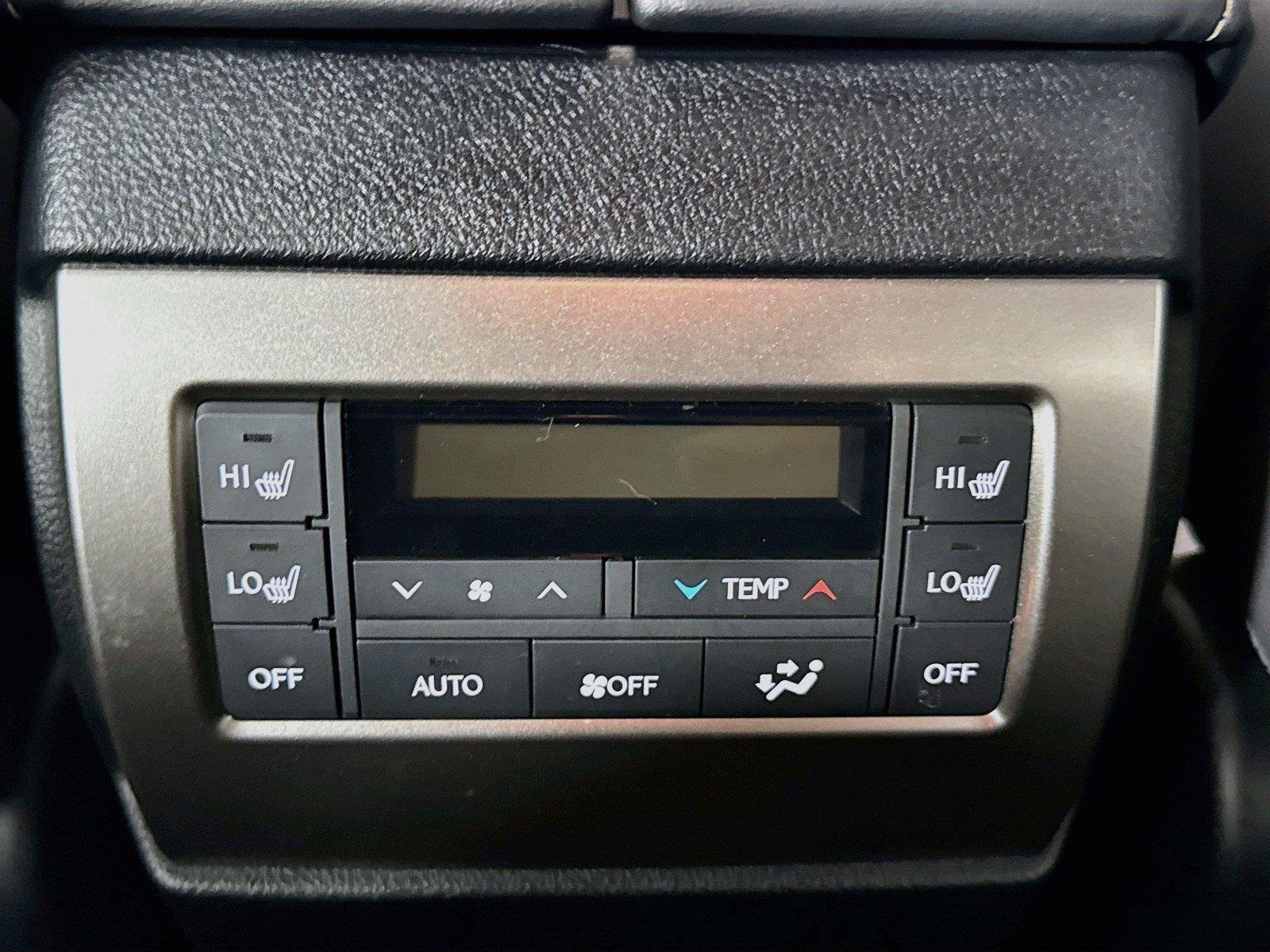 Used 2023 Eminent White Pearl Lexus GX 460 Premium image 36