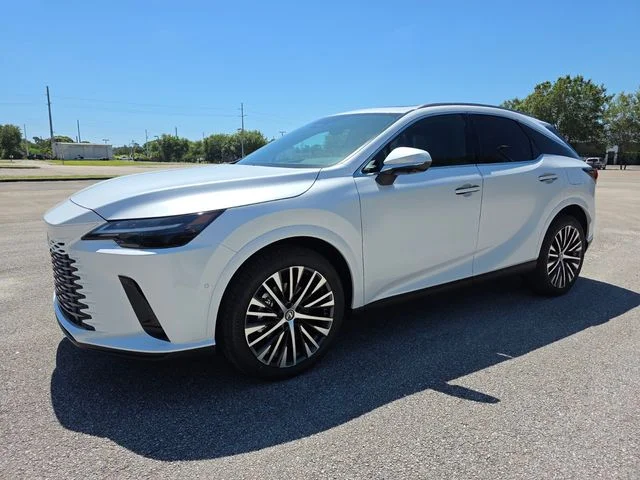New 2026 Eminent White Pearl Lexus PREMIUM PLUS image 7