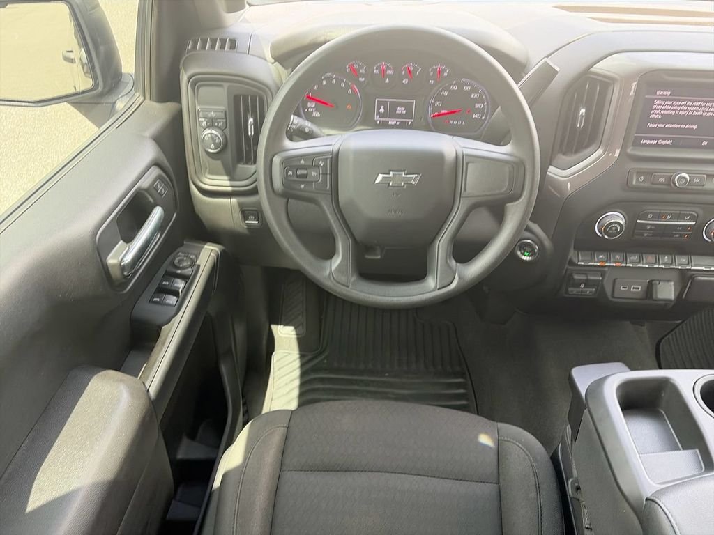 Used 2023 Black Chevrolet Custom image 10