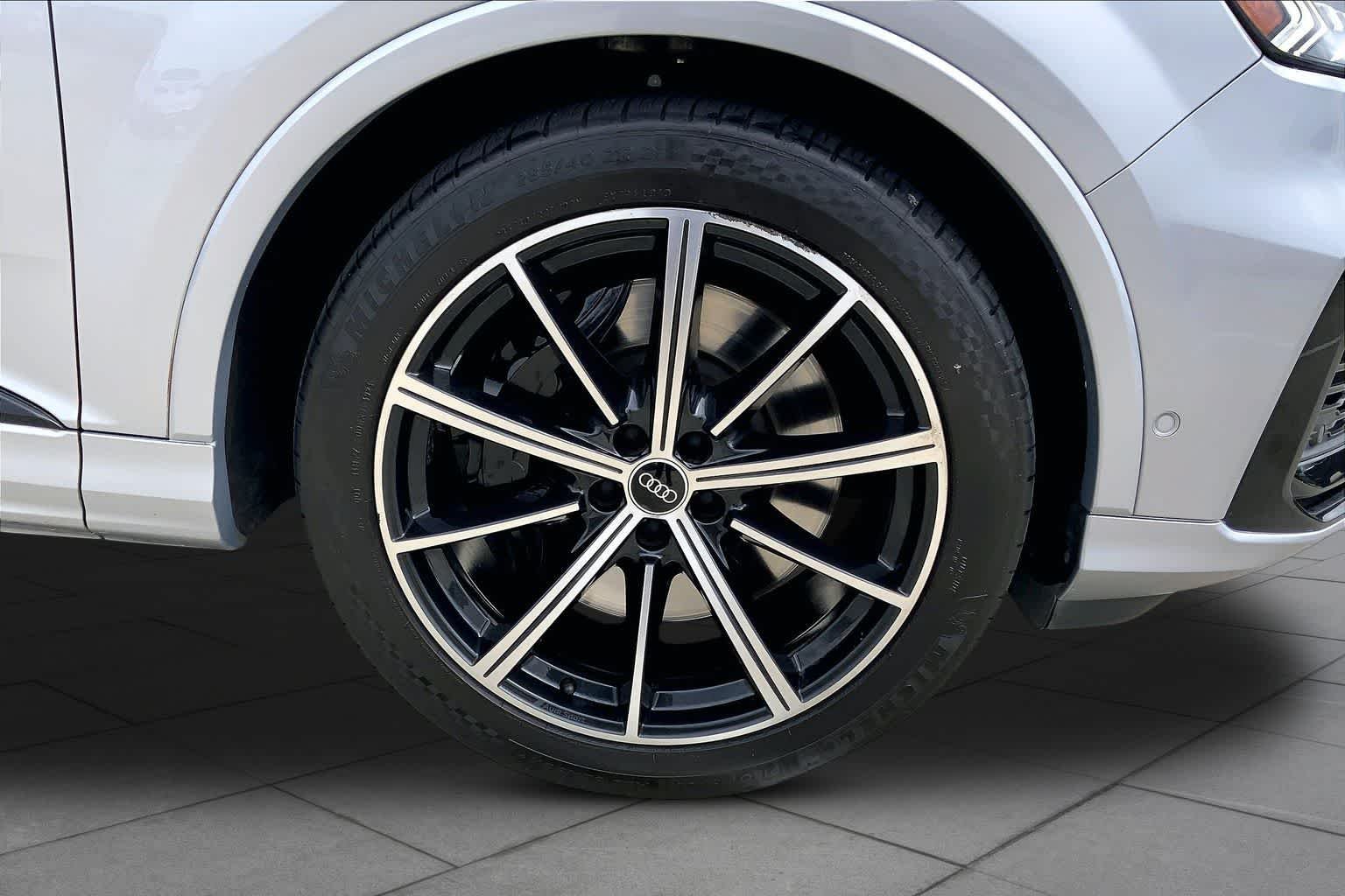 Used 2021 Florett Silver Metallic Audi Prestige image 10