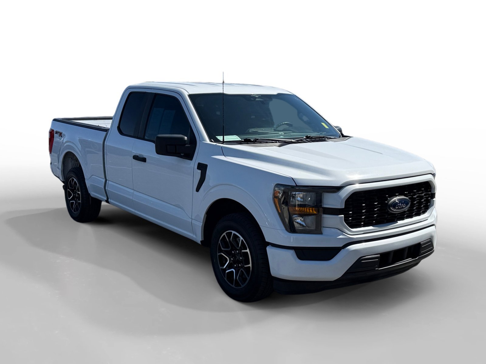 Certified Used 2023 Oxford White Ford XL image 7