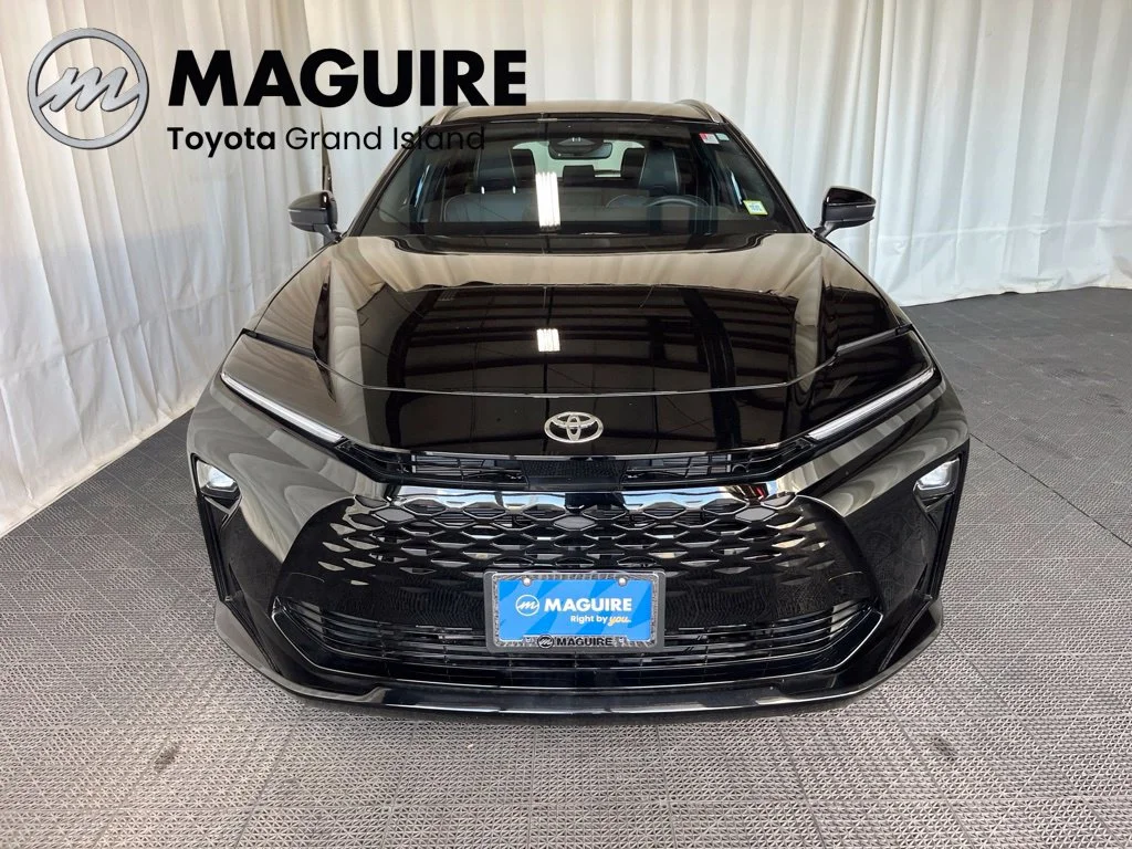 Used 2026 Black Toyota XLE image 33