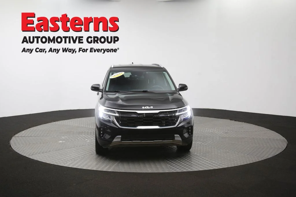 Used 2024 Black Kia SX image 50