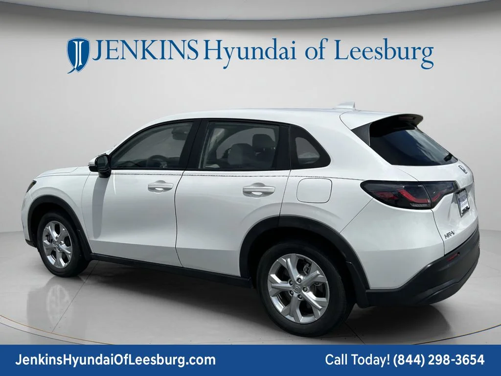 Used 2025 White Honda LX image 7