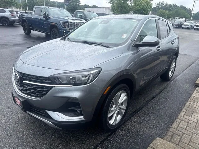 Used 2023 Gray Buick Preferred image 3