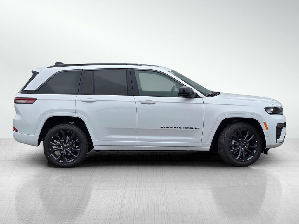 New 2026 Bright White Clearcoat Jeep Limited Reserve image 3