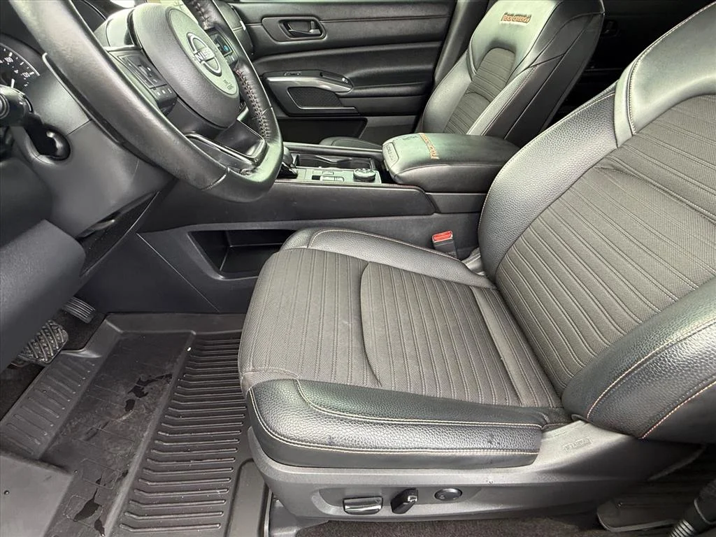 Used 2023 Gun Metallic Nissan Rock Creek image 13