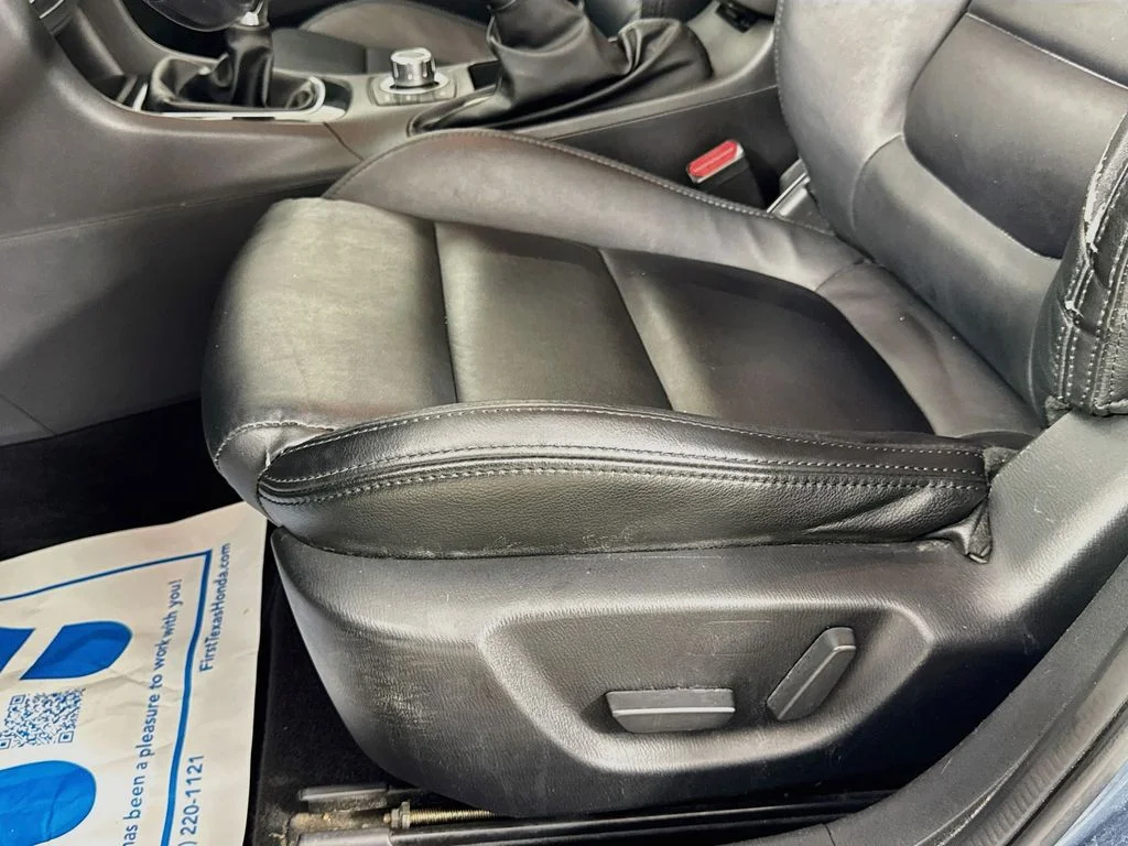 Used 2015 Blue Reflex Mica Mazda i Touring image 22