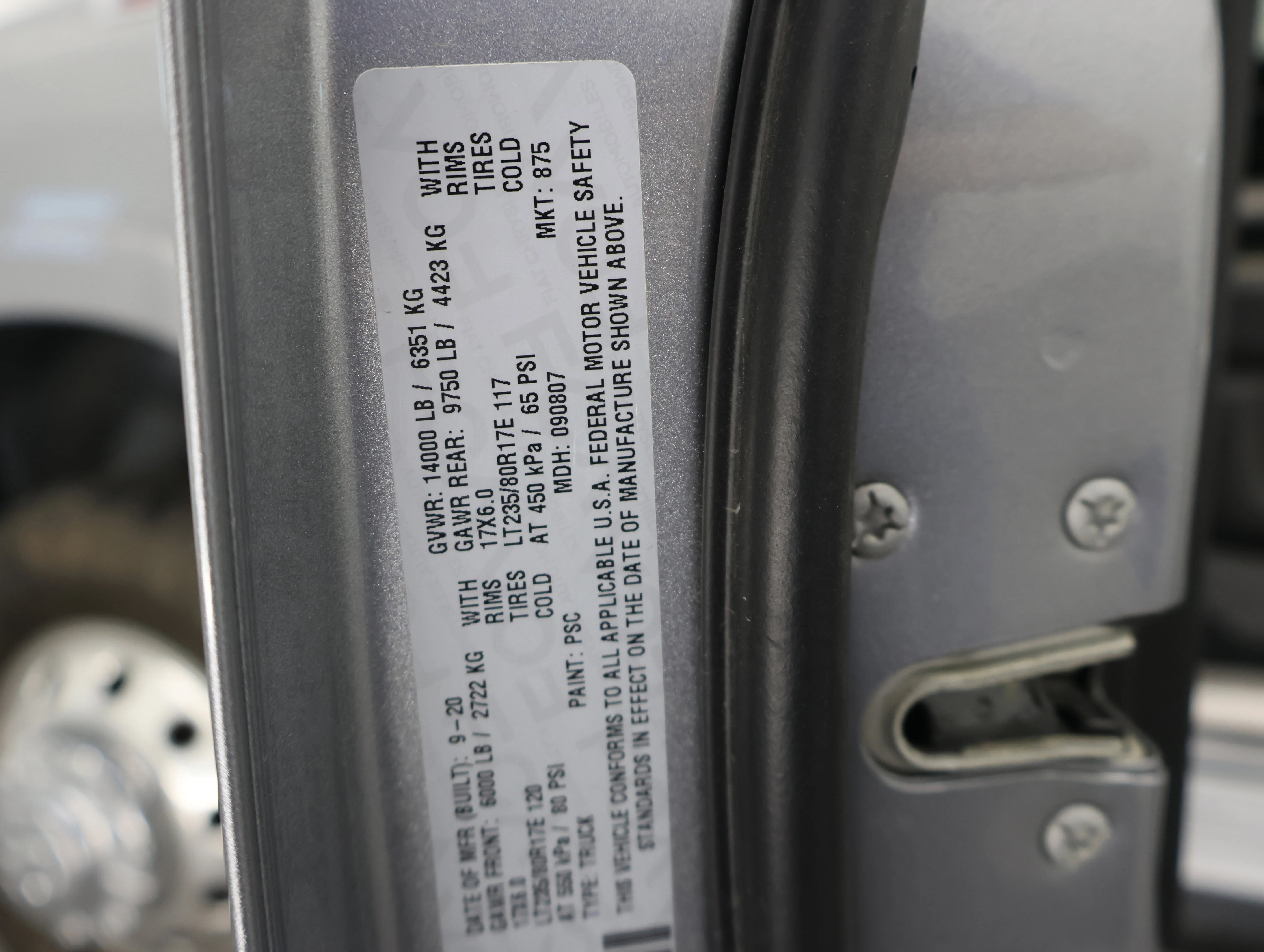 Used 2020 Billet Silver Metallic Clearcoat Ram Laramie image 76