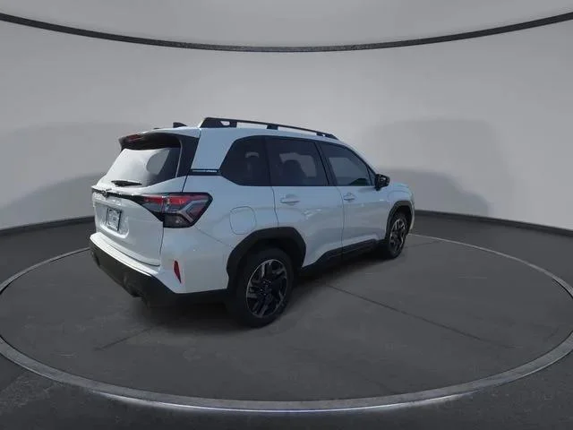 New 2026 CRYSTAL WHITE PEARL Subaru Limited image 8