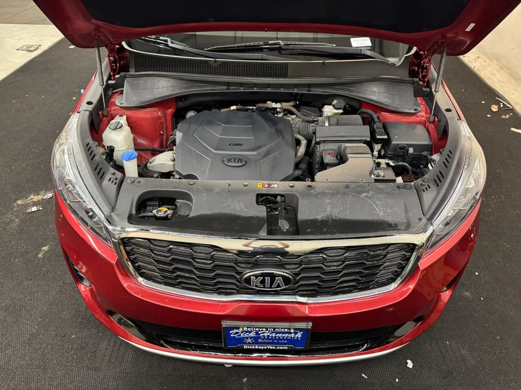 Used 2019 Red Kia EX image 10