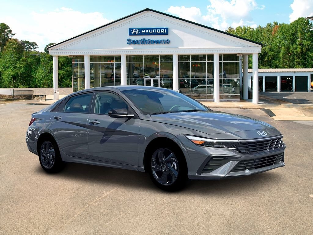 New 2026 Gray Hyundai SEL Sport Plus image 10
