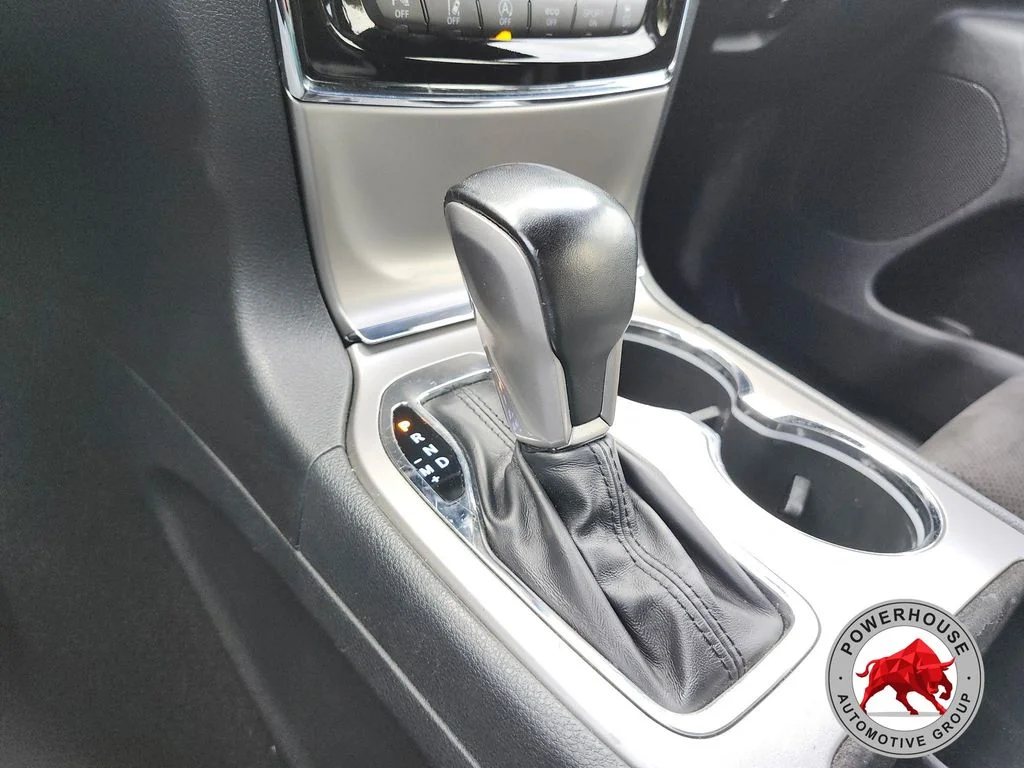 Used 2020 Black Jeep Altitude image 21
