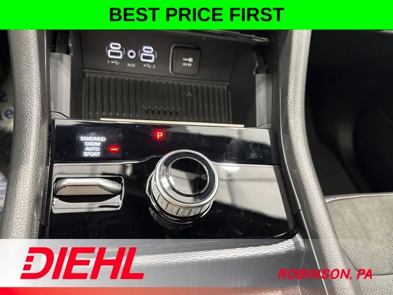New 2026 Bright White Clear-Coat Exterior Paint Jeep  image 33