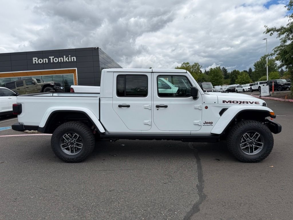 New 2026 Bright White Clearcoat Jeep Mojave image 8