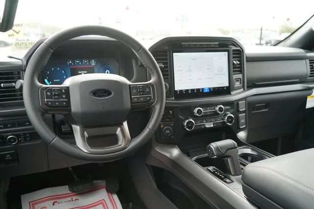 Used 2024 White Ford XLT image 10