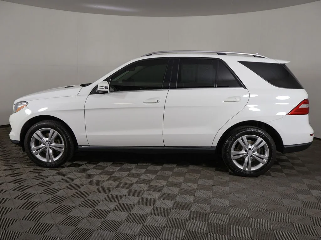 Used 2014 Polar White Mercedes-Benz ML 350 image 15
